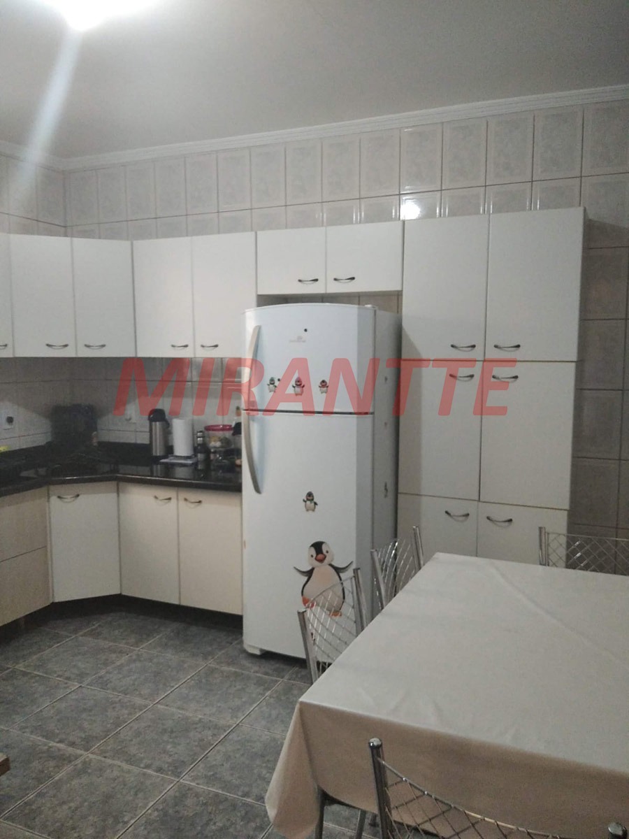 Sobrado de 100m² com 3 quartos em Jardim Flor de Maio