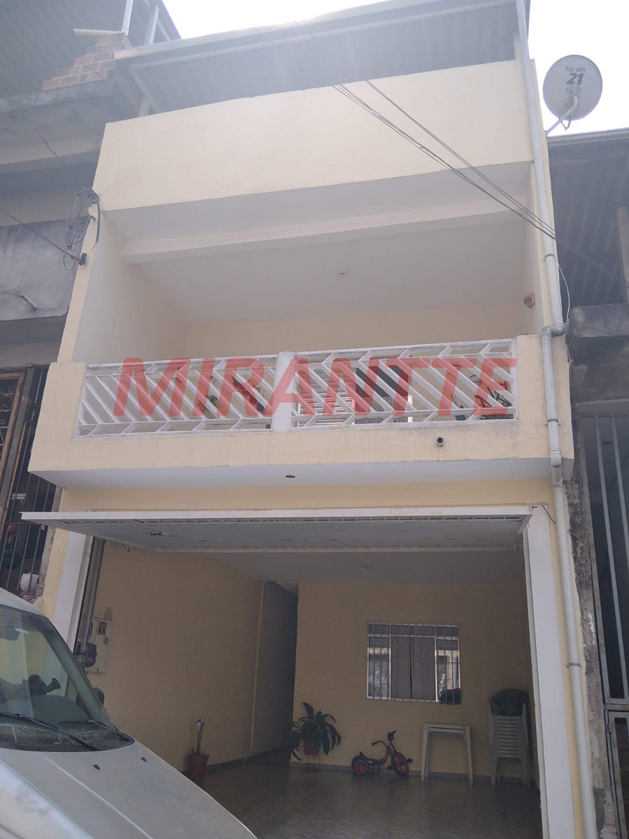 Sobrado de 100m² com 3 quartos em Jardim Flor de Maio