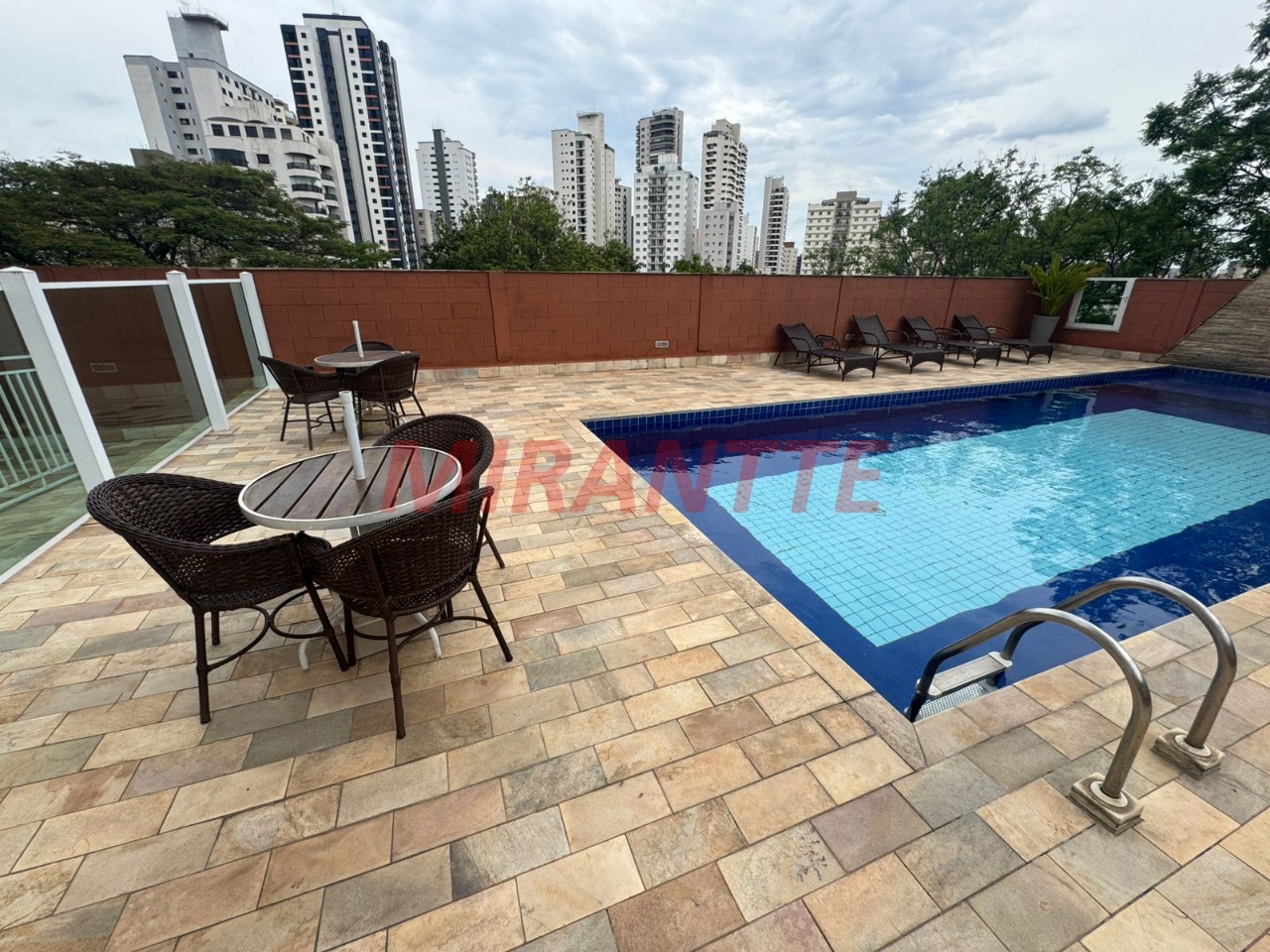 Apartamento de 111m² com 3 quartos em Santana
