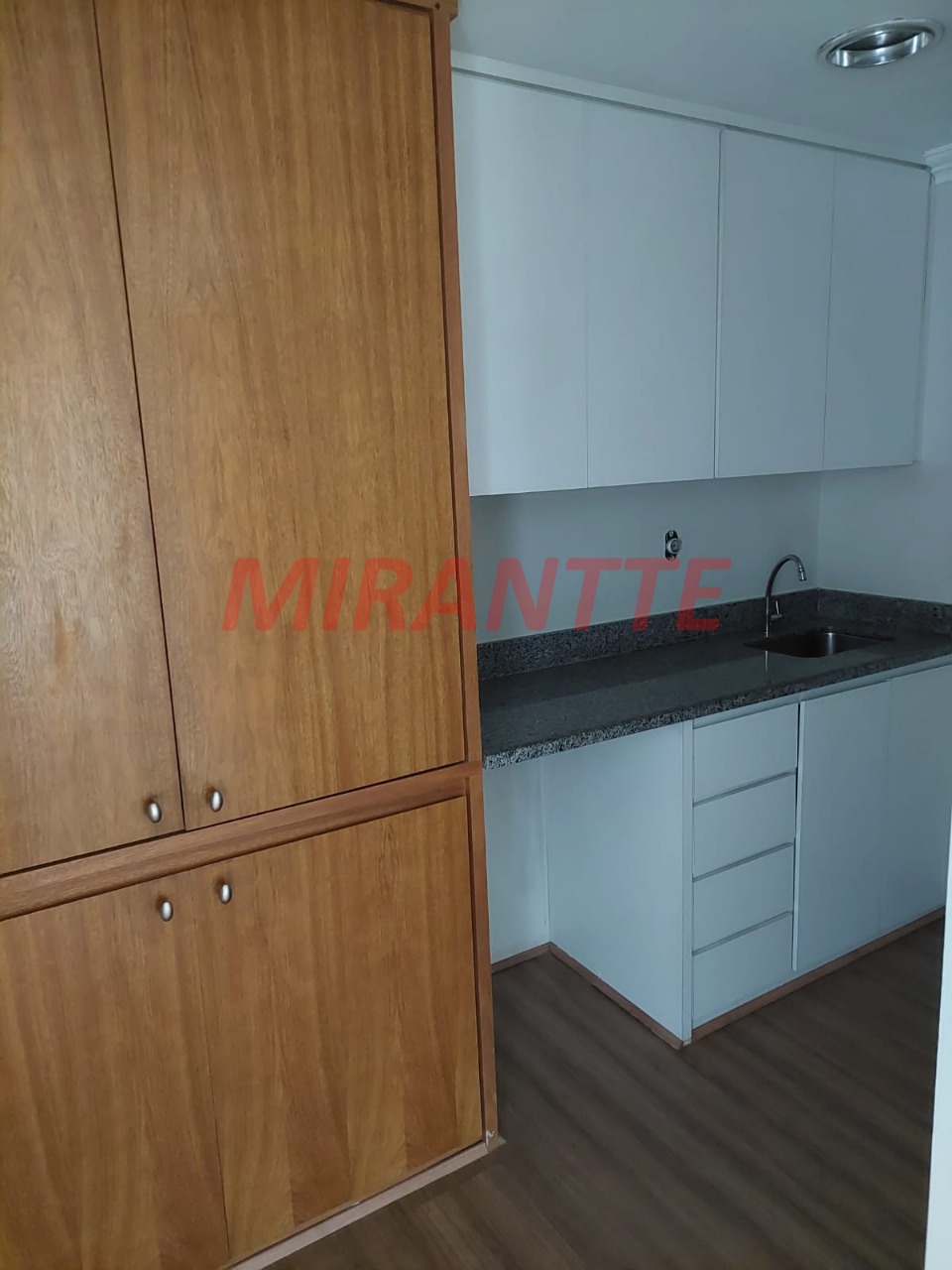 Conjunto comercial de 85m² em Alto de Pinheiros