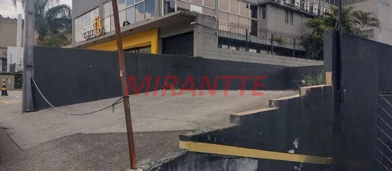 Terreno de 0m² em Casa Verde Alta