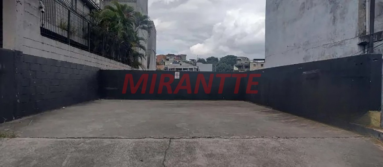 Terreno de 0m² em Casa Verde Alta