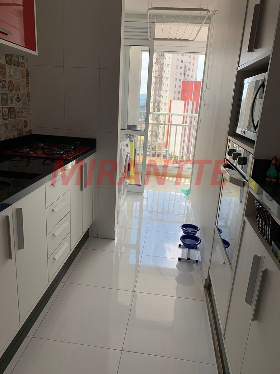 Apartamento de 62m² com 2 quartos em Vila Nivi