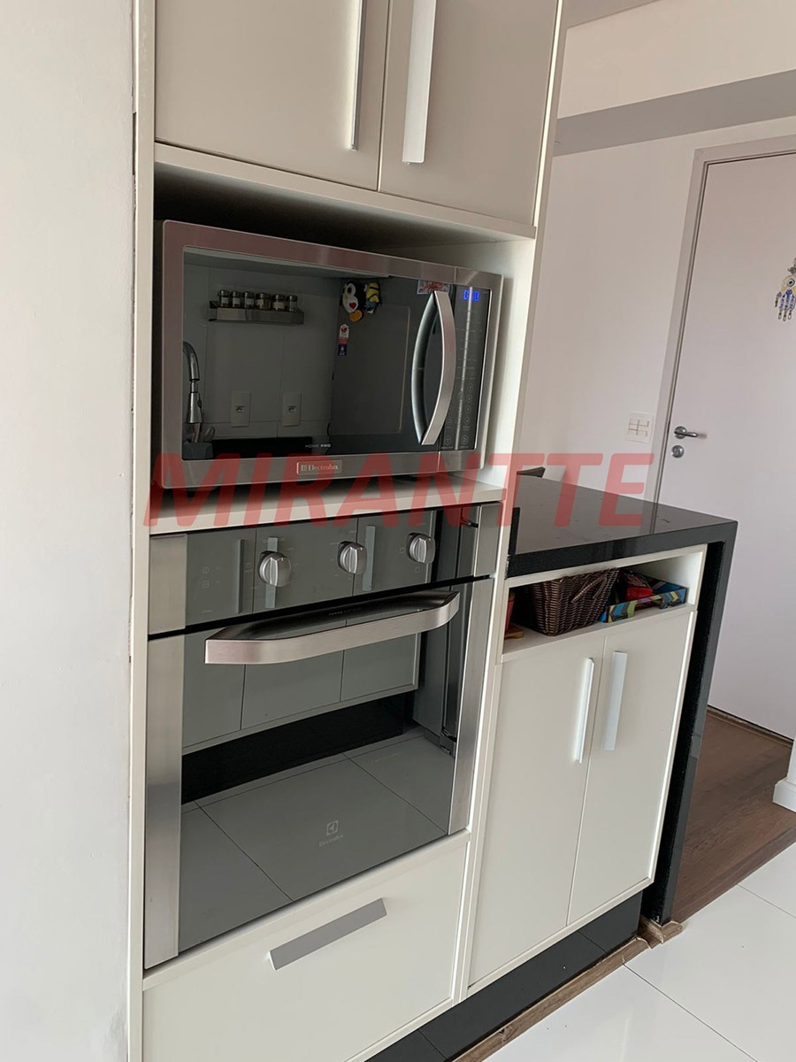Apartamento de 62m² com 2 quartos em Vila Nivi