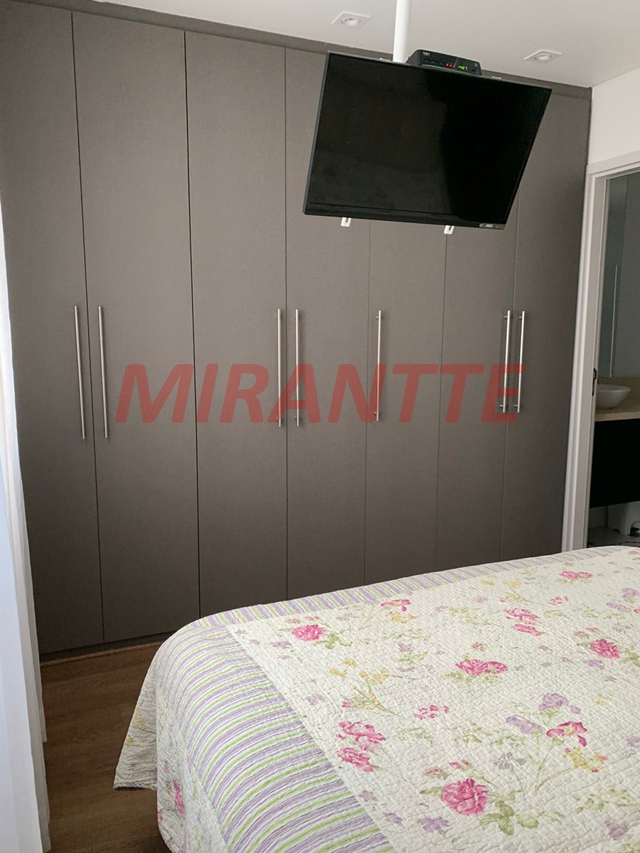 Apartamento de 62m² com 2 quartos em Vila Nivi