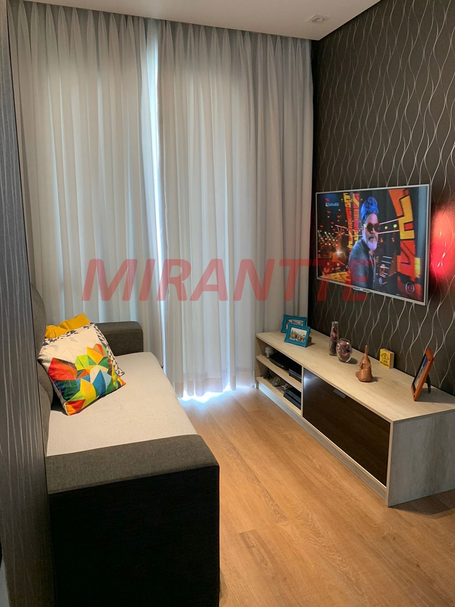 Apartamento de 62m² com 2 quartos em Vila Nivi