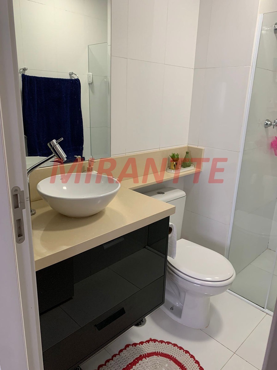 Apartamento de 62m² com 2 quartos em Vila Nivi