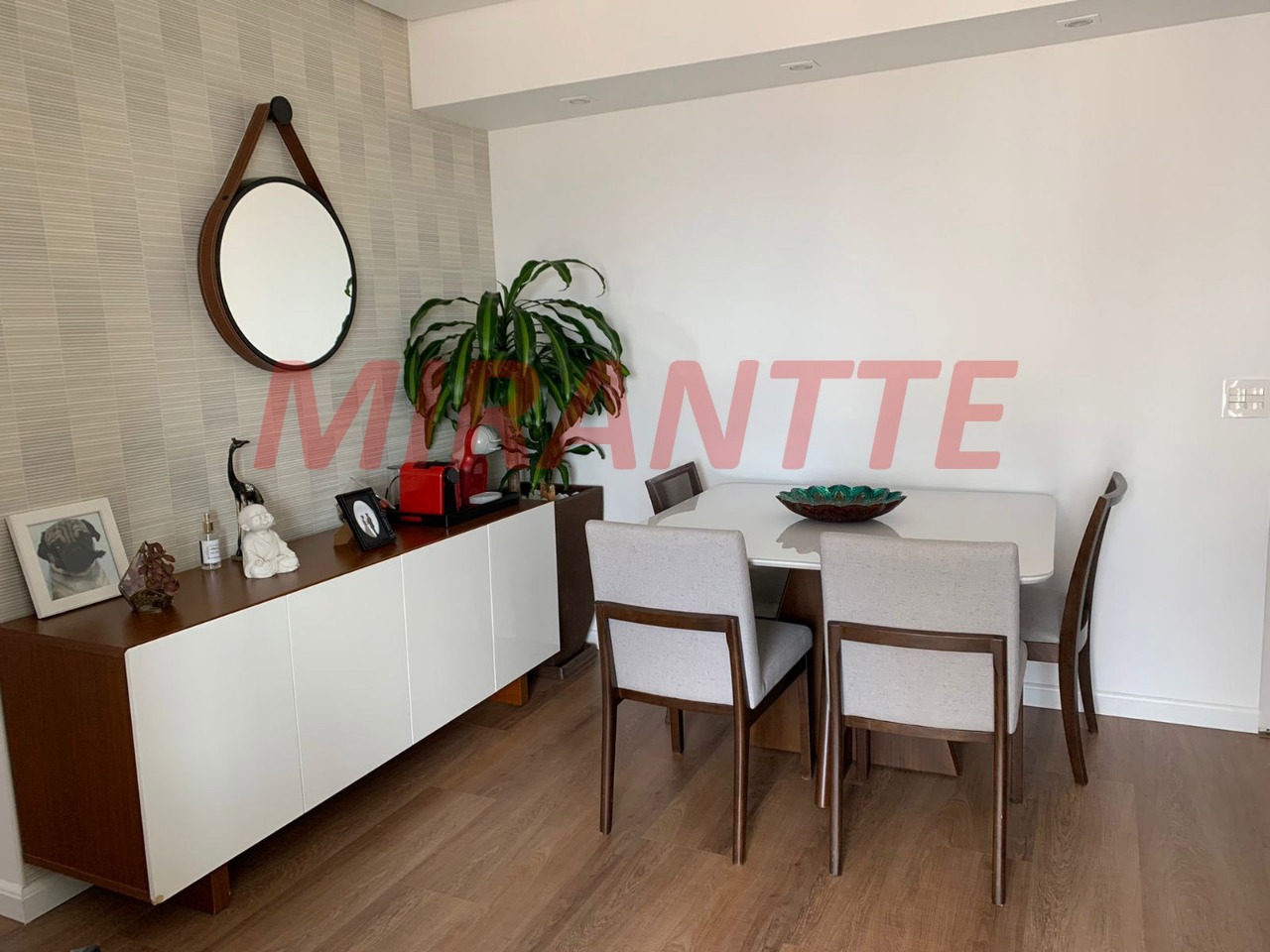 Apartamento de 62m² com 2 quartos em Vila Nivi