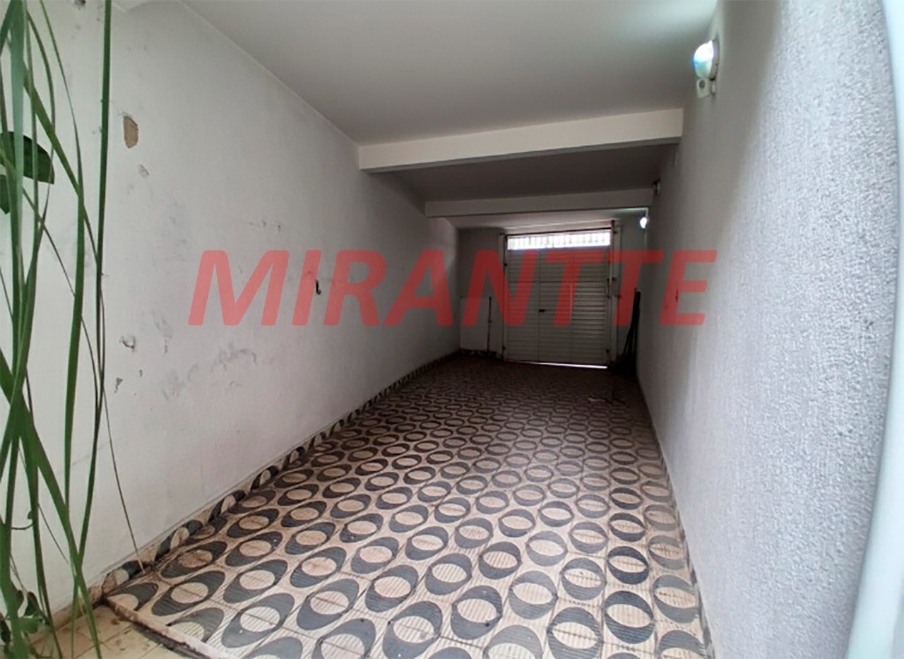 Sobrado de 318m² com 3 quartos em Vila Gustavo