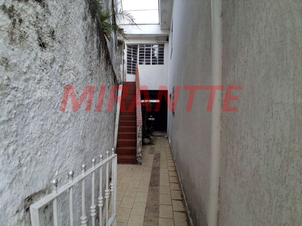 Sobrado de 318m² com 3 quartos em Vila Gustavo