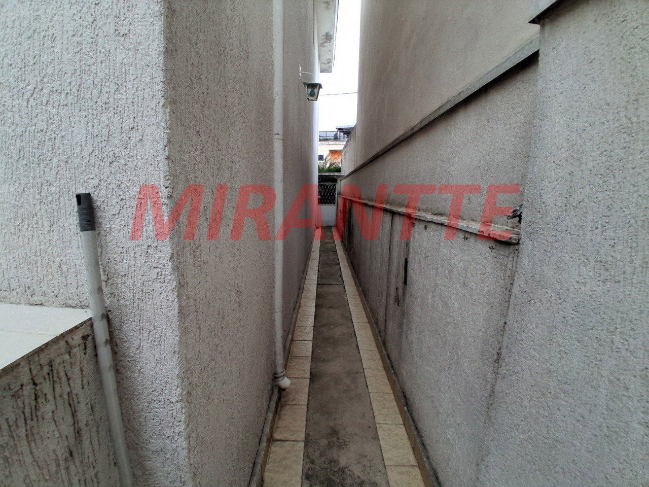 Sobrado de 318m² com 3 quartos em Vila Gustavo