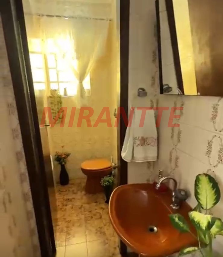 Sobrado de 151.1m² com 2 quartos em Jordanopolis