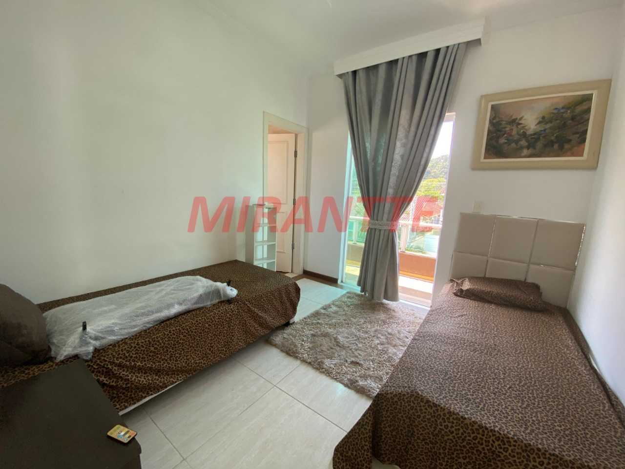 Cond. fechado de 280m² com 4 quartos em Balneário Praia do Pernambuco