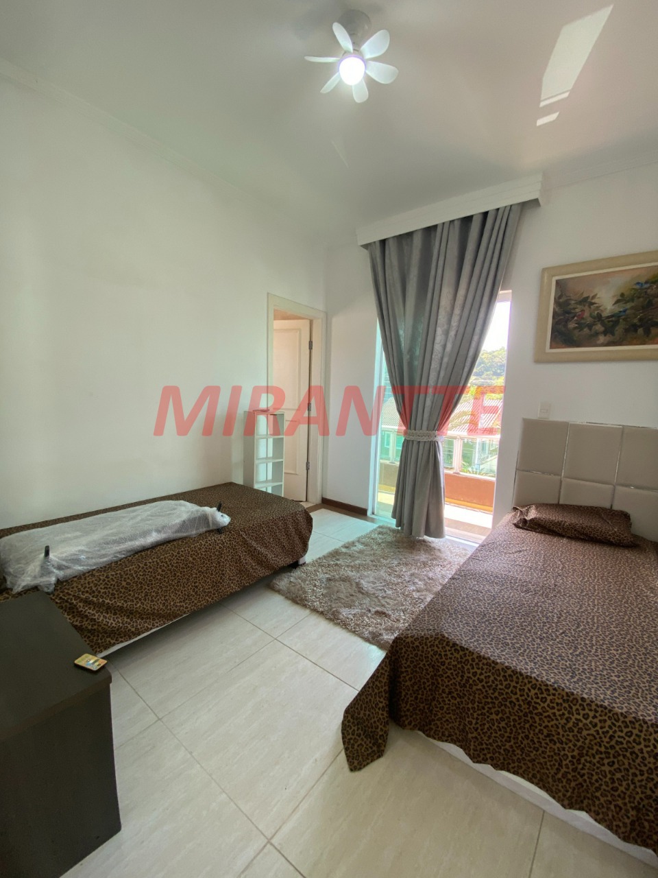 Cond. fechado de 280m² com 4 quartos em Balneário Praia do Pernambuco