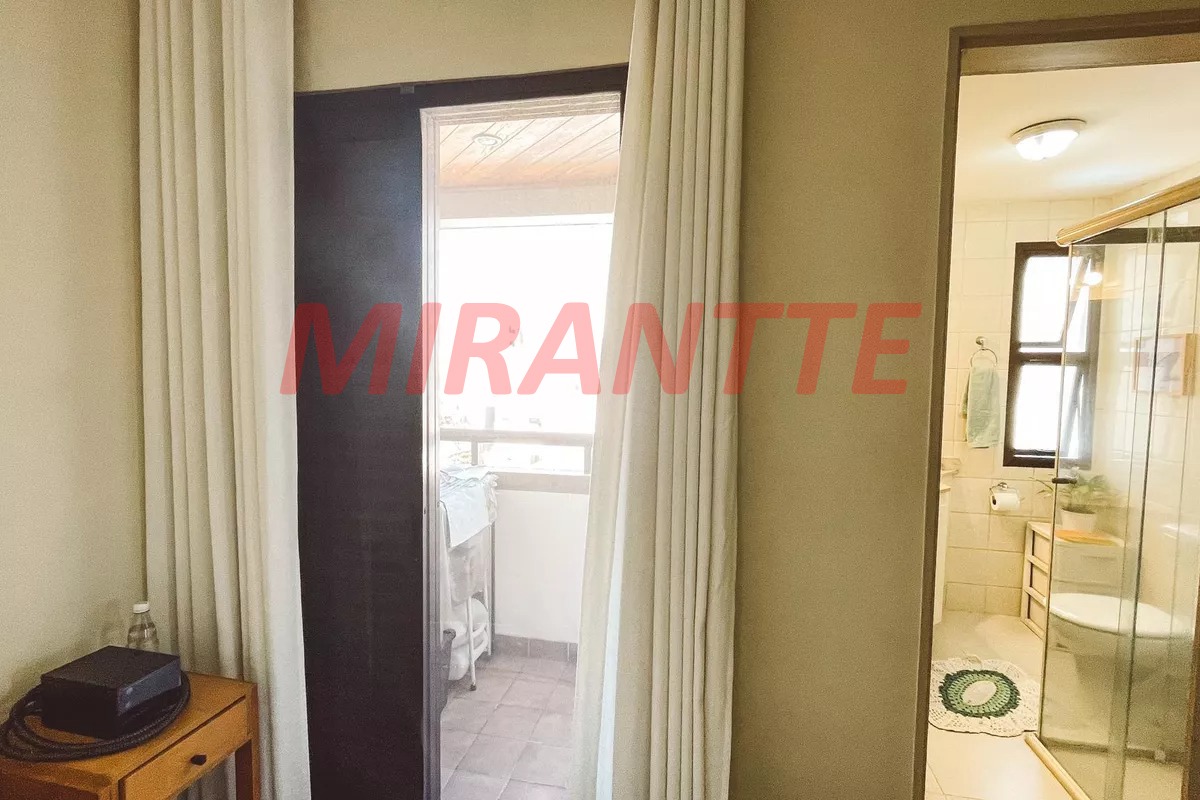 Apartamento de 74m² com 3 quartos em Santa Teresinha