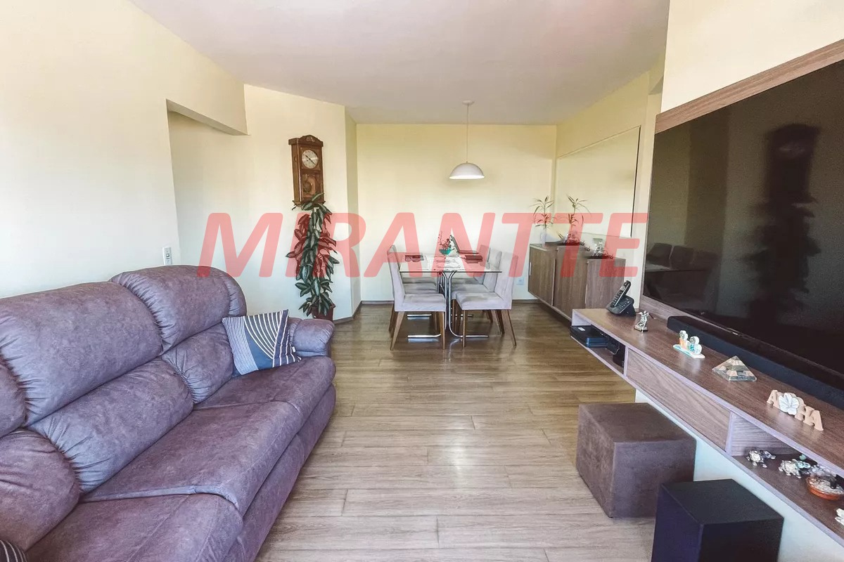Apartamento de 74m² com 3 quartos em Santa Teresinha