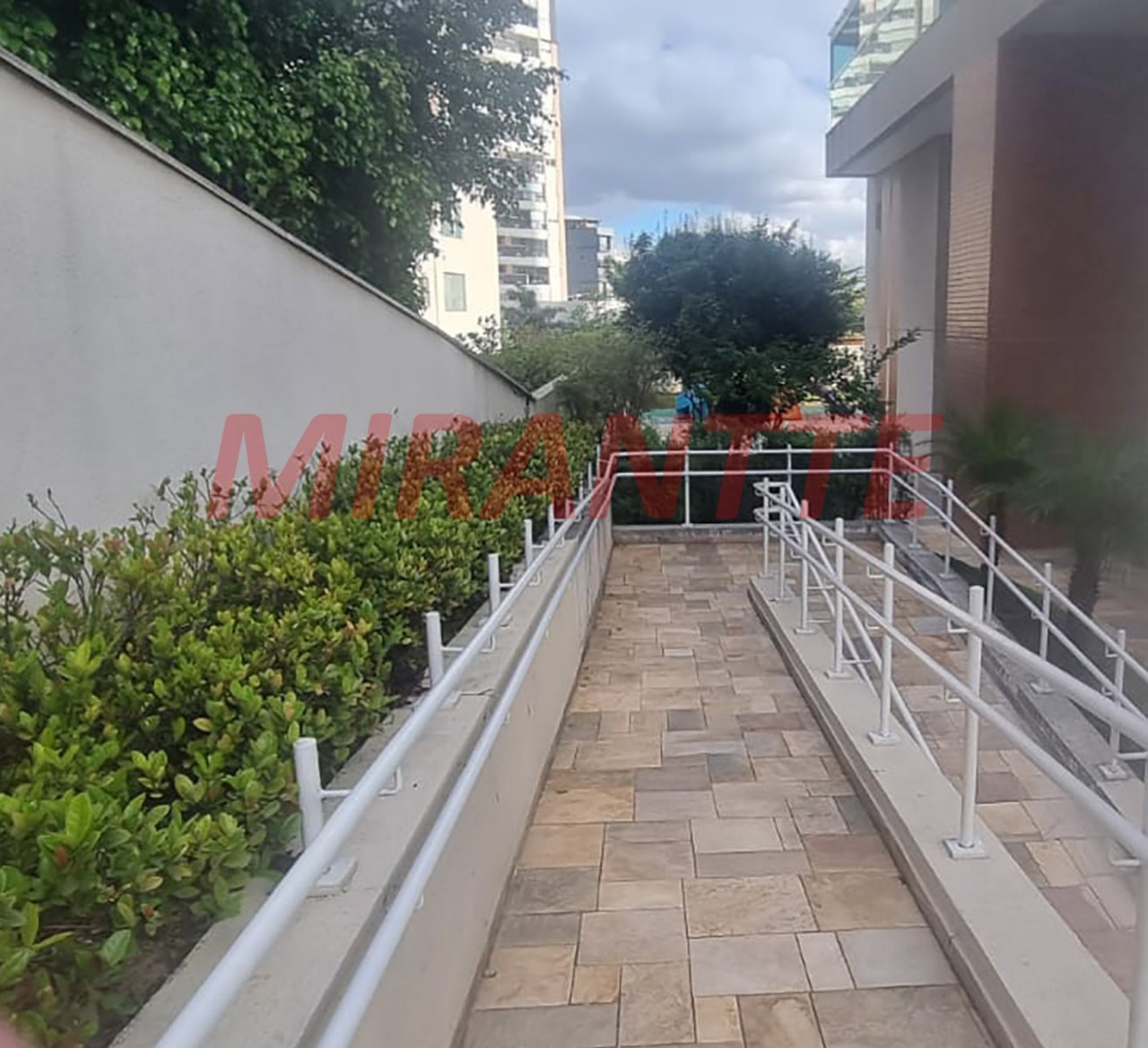 Apartamento de 97m² com 3 quartos em Santana
