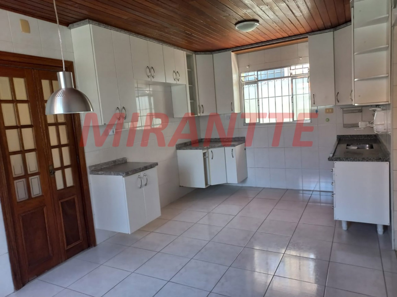 Casa terrea de 139m² com 3 quartos em Parque Vitória