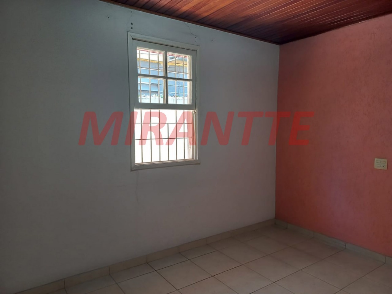 Casa terrea de 139m² com 3 quartos em Parque Vitória