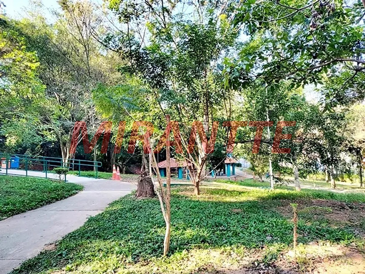 Casa terrea de 218m² com 3 quartos em Jardim Cidade Pirituba