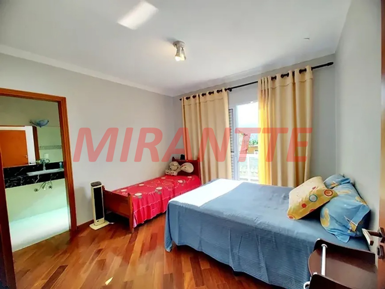 Casa terrea de 218m² com 3 quartos em Jardim Cidade Pirituba
