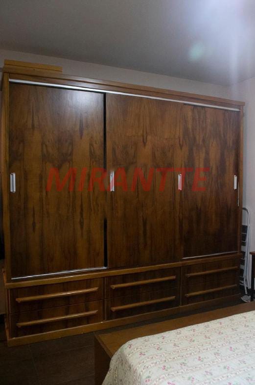 Sobrado de 160m² com 3 quartos em Santana