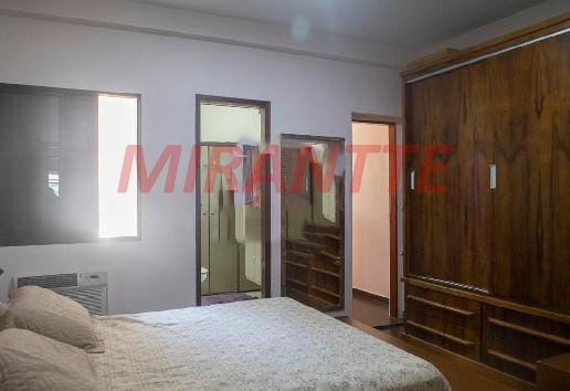 Sobrado de 160m² com 3 quartos em Santana