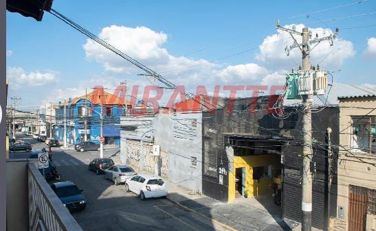 Sobrado de 160m² com 3 quartos em Santana