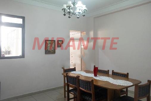 Sobrado de 160m² com 3 quartos em Santana