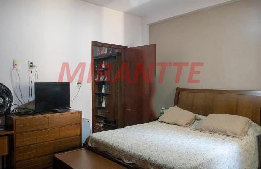 Sobrado de 160m² com 3 quartos em Santana