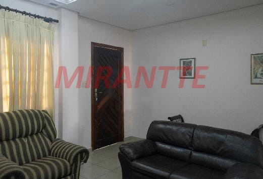 Sobrado de 160m² com 3 quartos em Santana