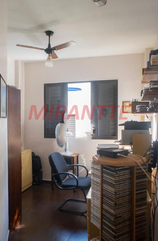 Sobrado de 160m² com 3 quartos em Santana