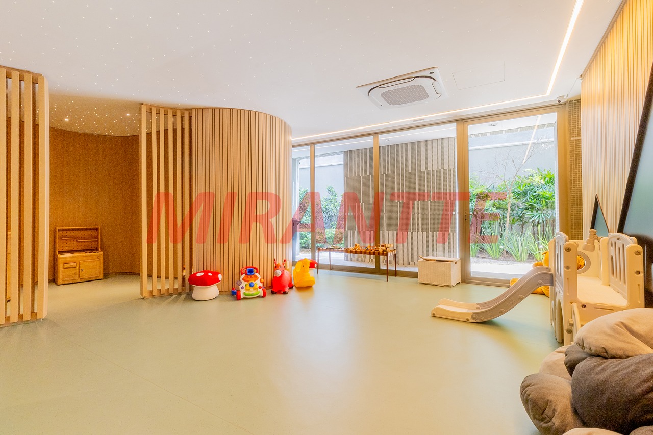 Apartamento de 277m² com 3 quartos em Jardim America