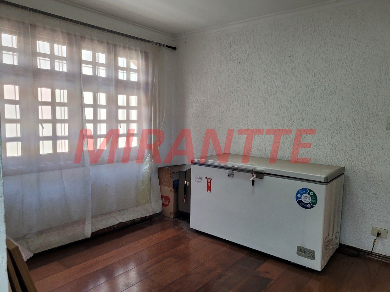 Sobrado de 476m² com 5 quartos em Vila Galvão