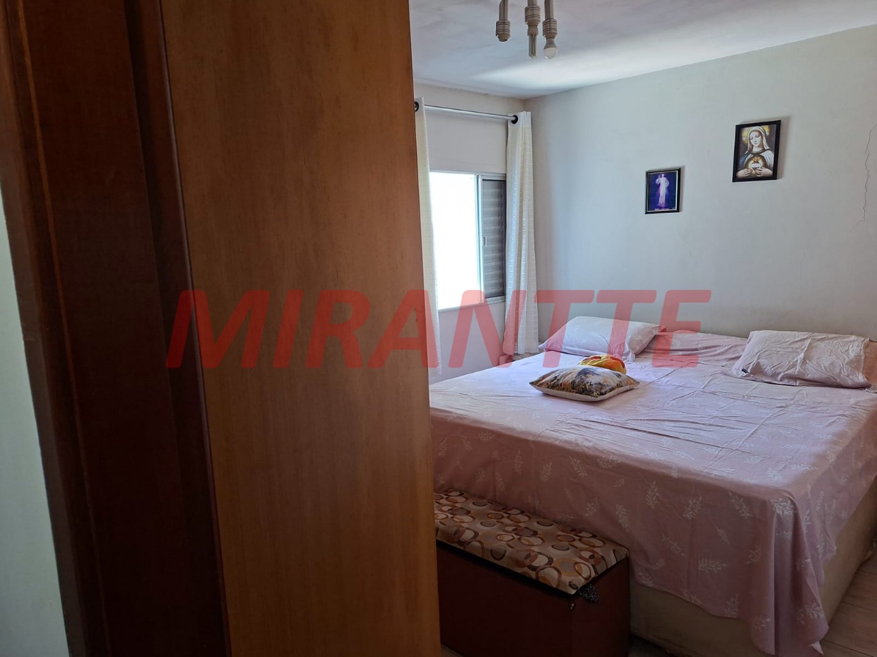 Sobrado de 160m² com 3 quartos em Vila Celeste