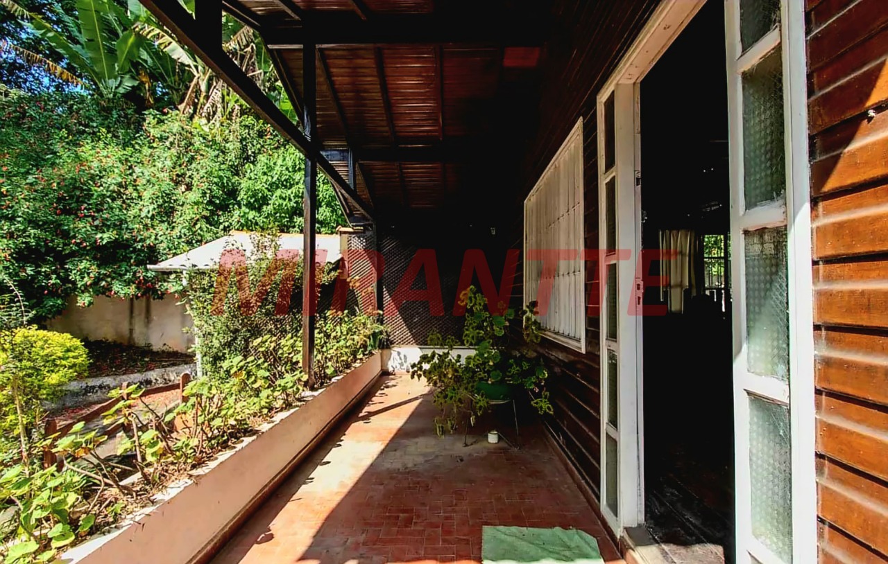 Casa terrea de 130m² com 3 quartos em Barro Branco (Zona Norte)