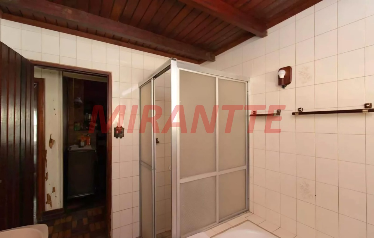 Casa terrea de 130m² com 3 quartos em Barro Branco (Zona Norte)