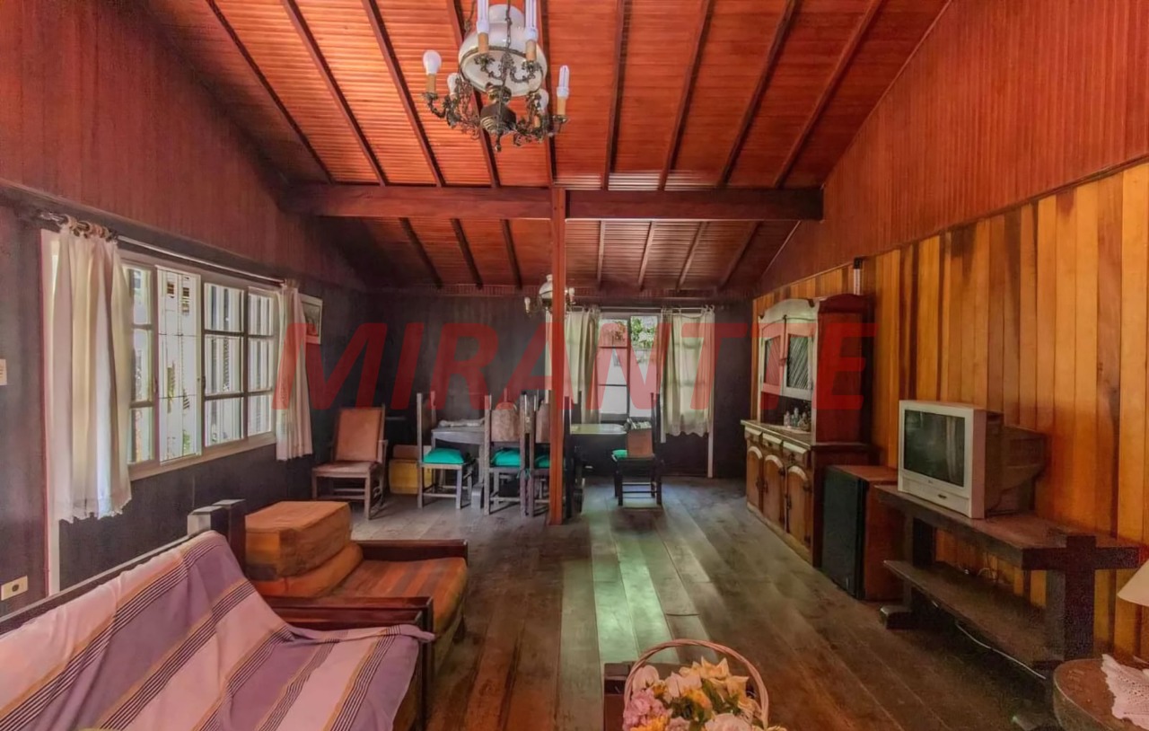 Casa terrea de 130m² com 3 quartos em Barro Branco (Zona Norte)