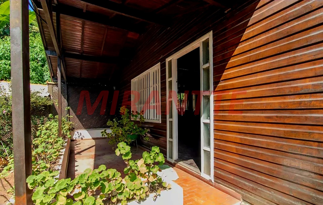 Casa terrea de 130m² com 3 quartos em Barro Branco (Zona Norte)