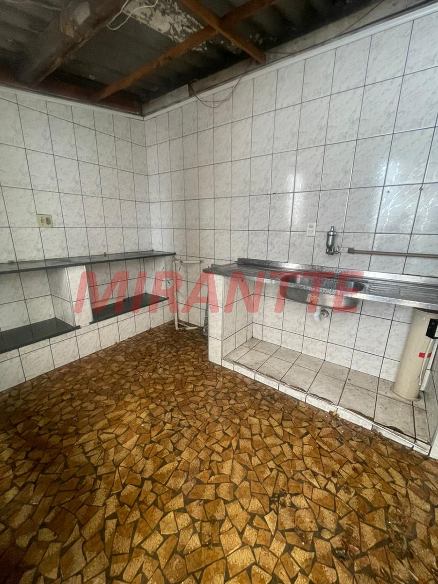 Comercial de 120m² em Casa Verde