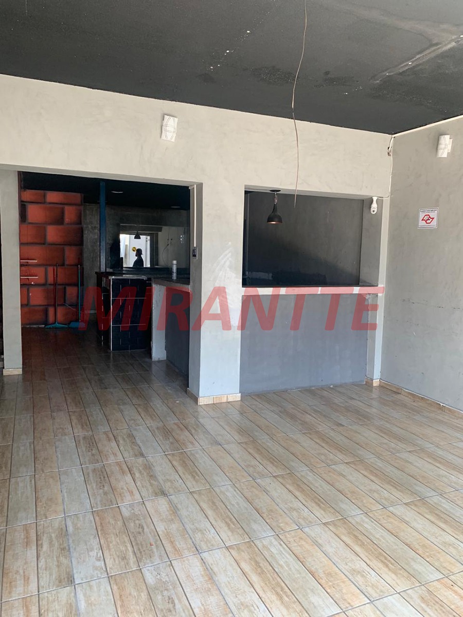 Comercial de 120m² em Casa Verde