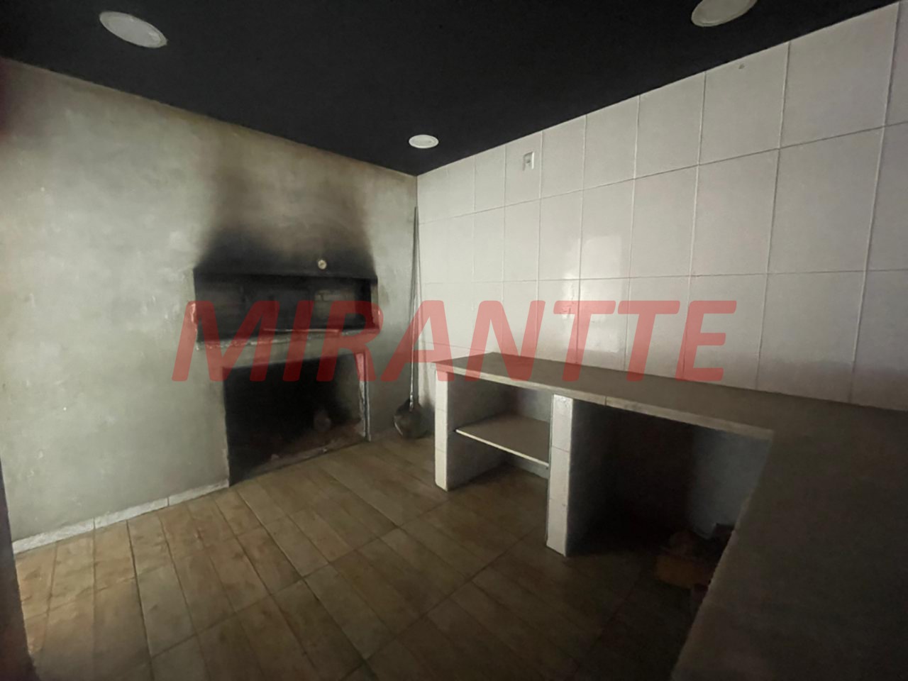 Comercial de 120m² em Casa Verde