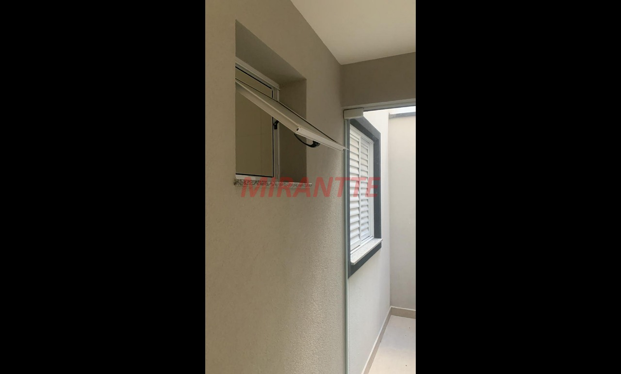 Apartamento de 39m² com 2 quartos em Vila Mazzei