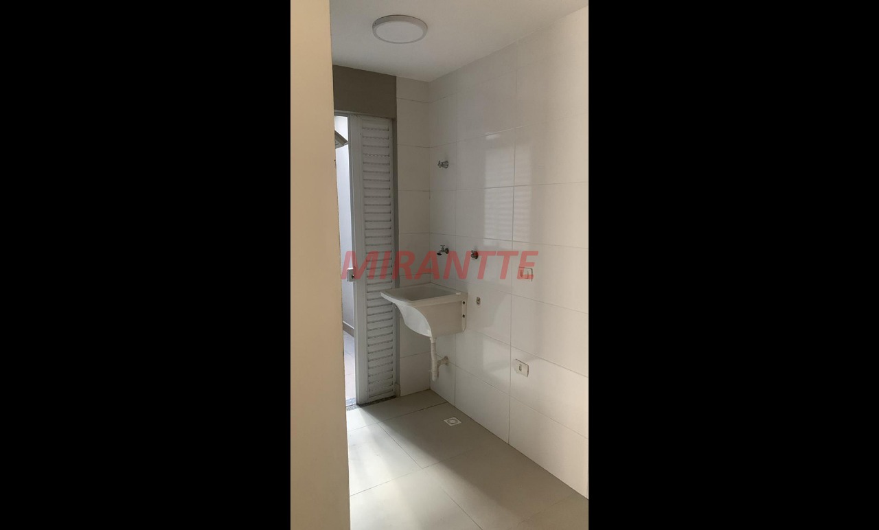 Apartamento de 39m² com 2 quartos em Vila Mazzei