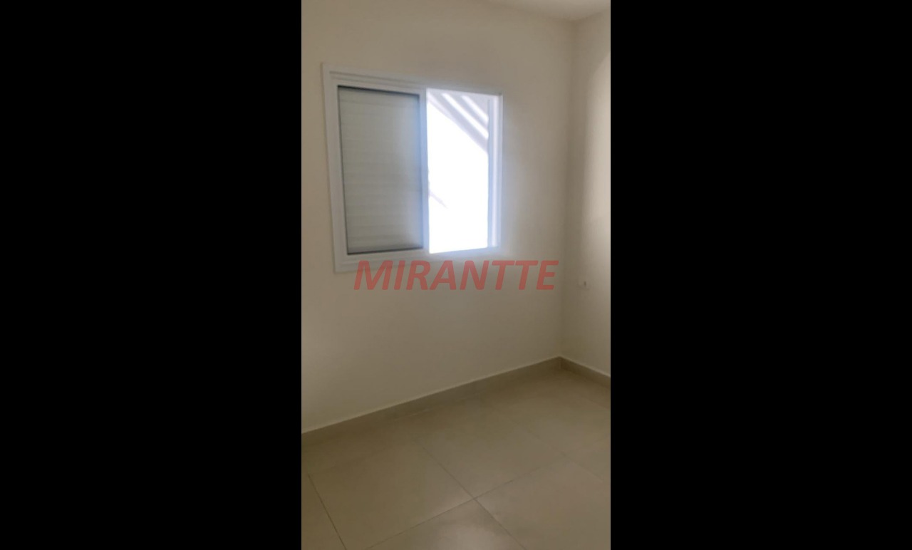 Apartamento de 39m² com 2 quartos em Vila Mazzei