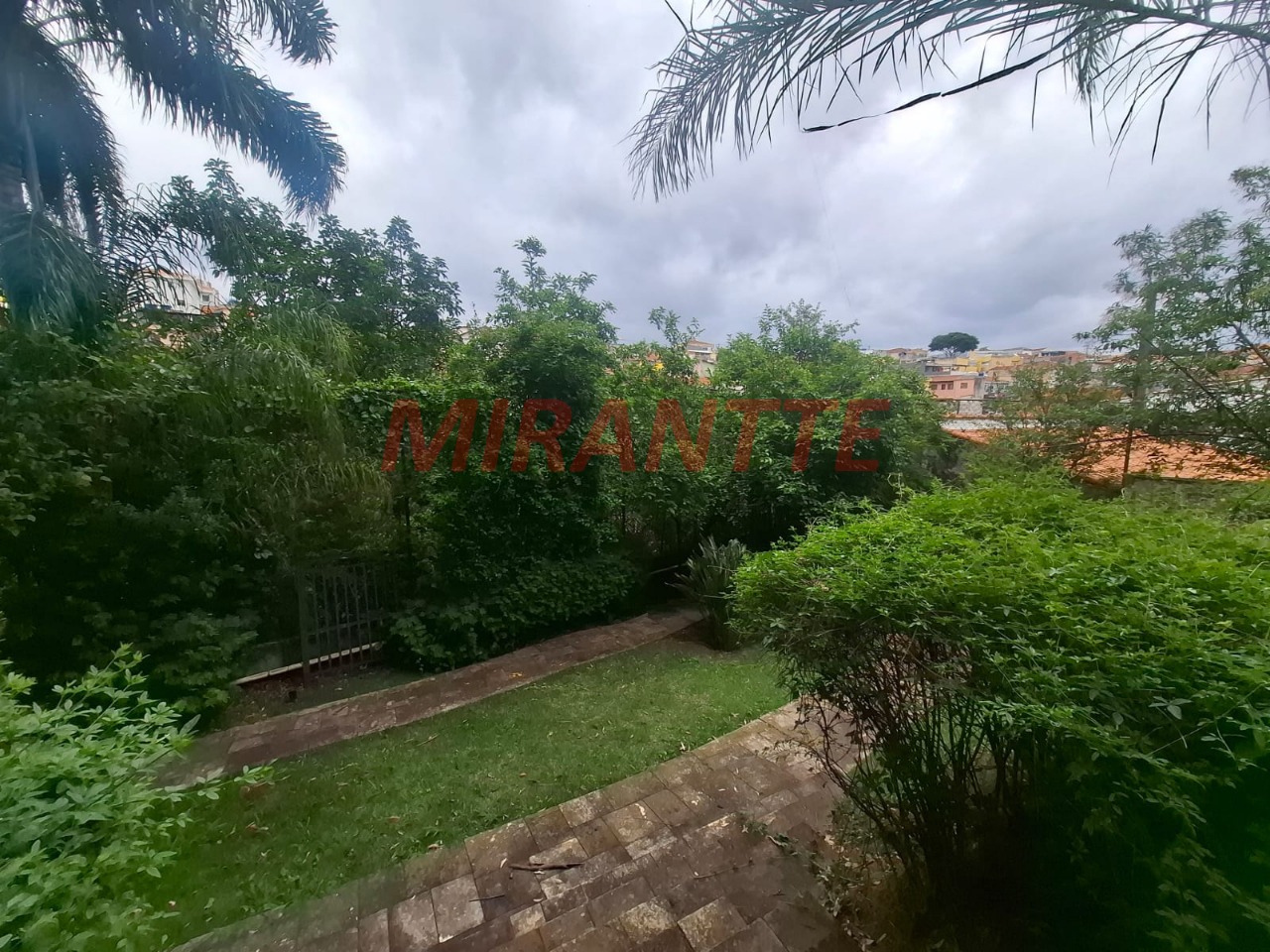 Apartamento de 92m² com 3 quartos em Santa Teresinha