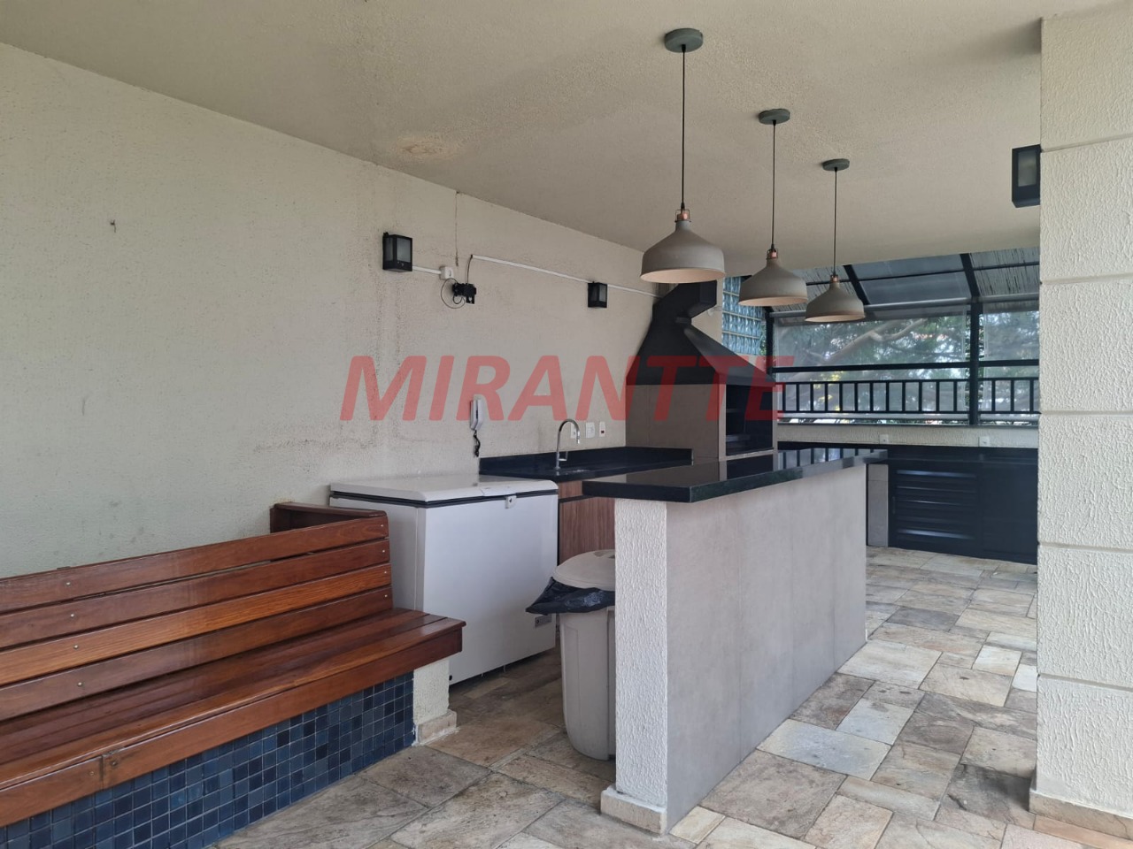 Apartamento de 92m² com 3 quartos em Santa Teresinha