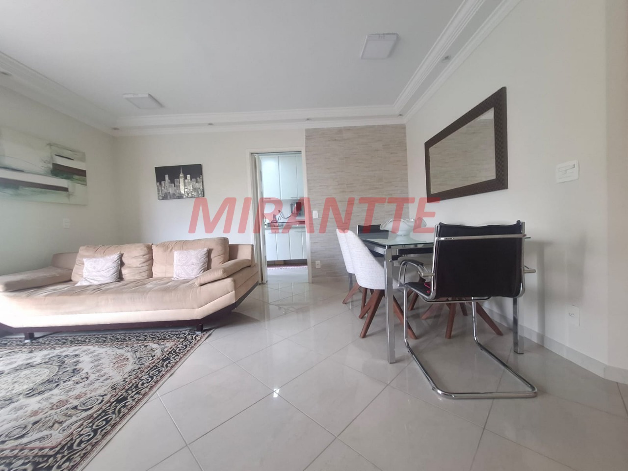 Apartamento de 92m² com 3 quartos em Santa Teresinha