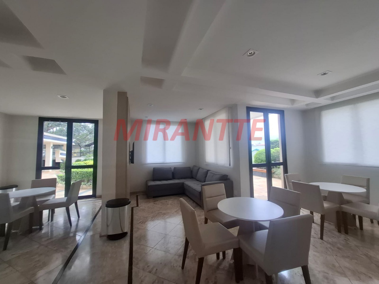 Apartamento de 92m² com 3 quartos em Santa Teresinha