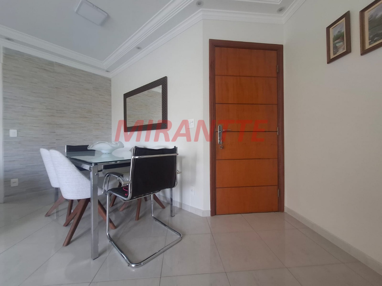 Apartamento de 92m² com 3 quartos em Santa Teresinha